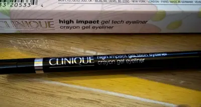 Delineador en Gel Clinique High Impact - miniatura 3
