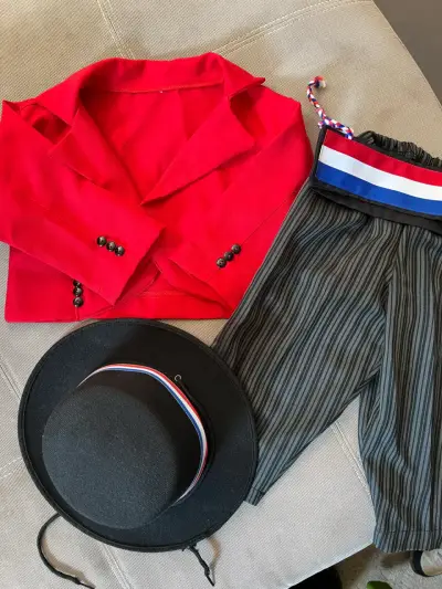 Conjunto de huaso infantil con chaqueta roja - miniatura 4