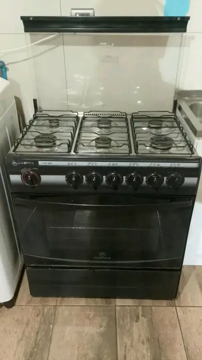 Cocina a gas Mademsa Divina 800 con horno - miniatura 1