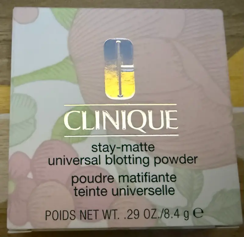 Polvo Matificante Universal Clinique Stay-Matte - 1