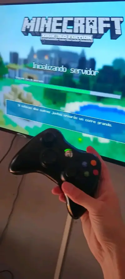 Consola Xbox 360 con Kinect y juegos - miniatura 3