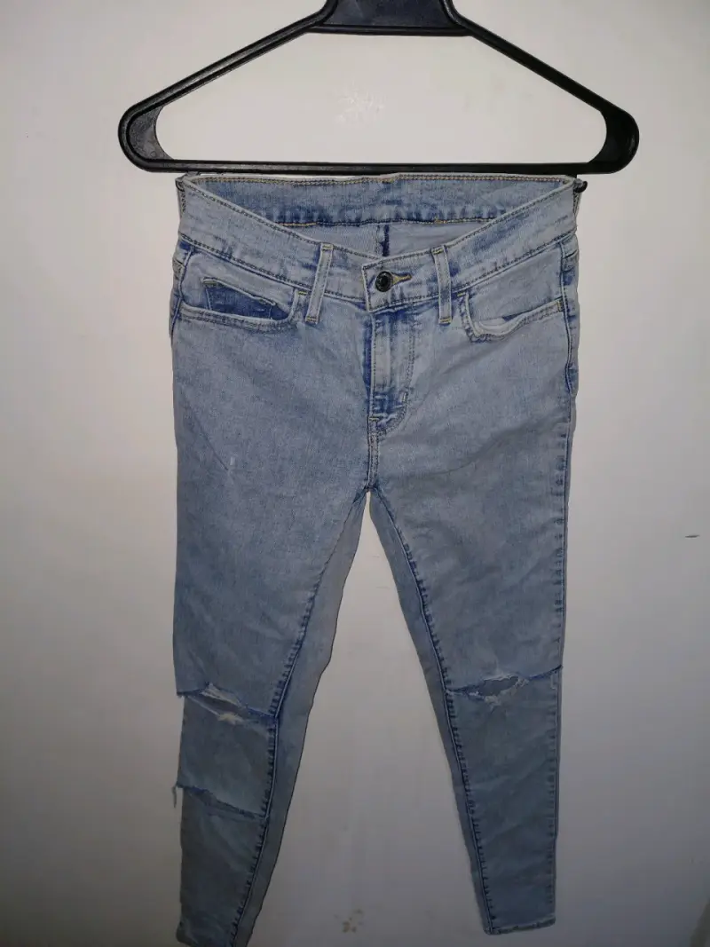 Jeans de Mujer Desgastados Azul Claro