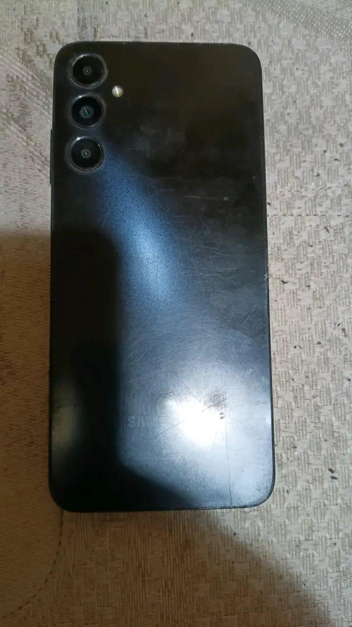 Smartphone Samsung Galaxy A05s en buen estado - 2