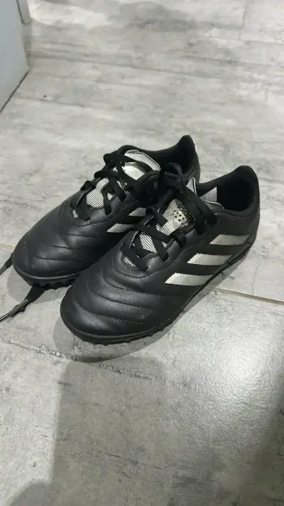 Zapatillas de fútbol Adidas negras 32 1/2 - miniatura 1