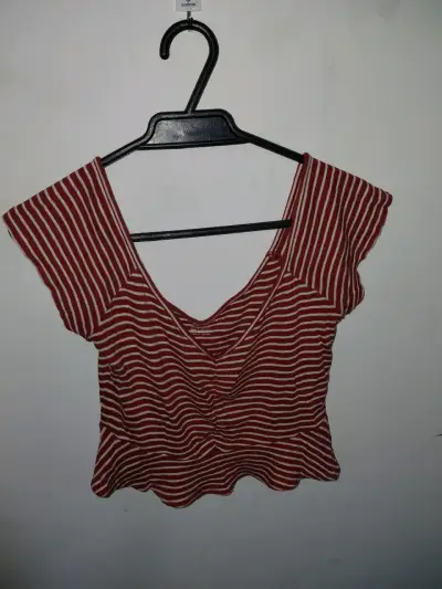Lote de tops para mujer en varios estilos - miniatura 1