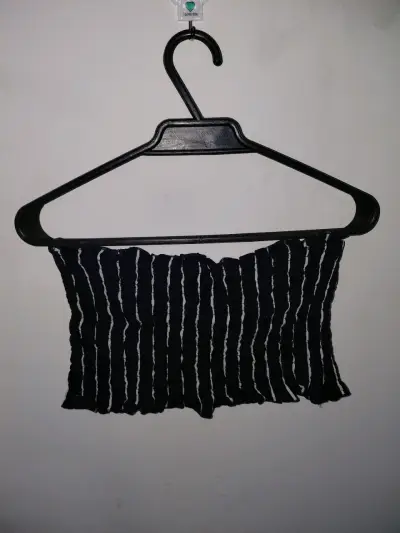 Lote de tops para mujer en varios estilos - miniatura 2