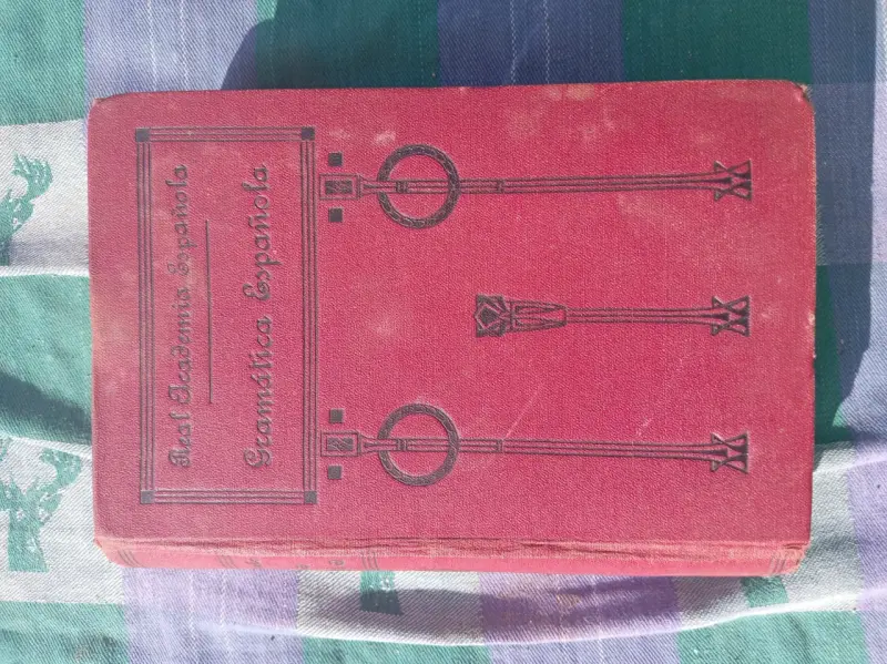 Libro Gramática Española Real Academia
