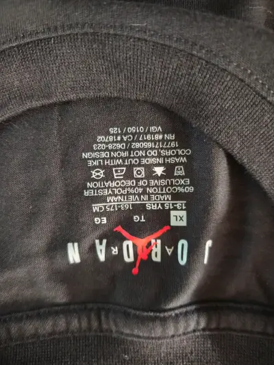 Polera Negra Jordan Talla XL - miniatura 2