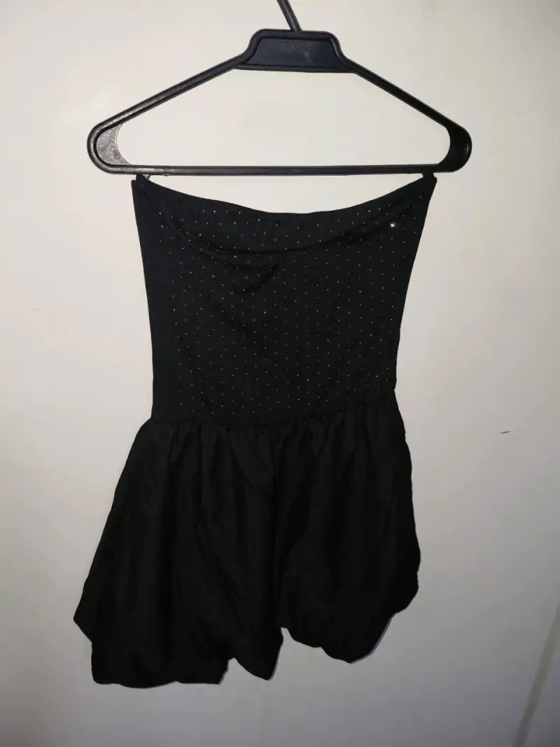 Vestido strapless corto en varios colores