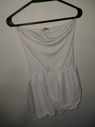 Vestido strapless corto en varios colores - miniatura 4