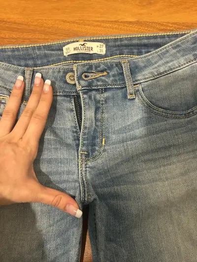 Jeans Hollister mujer tiro bajo bootcut - miniatura 2