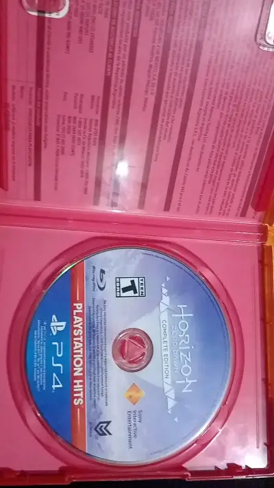 Juego PS4 Horizon Zero Dawn Edición Completa - miniatura 2