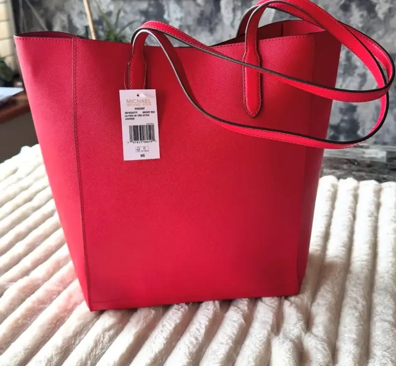 Bolso tote rojo Michael Kors elegante - 4
