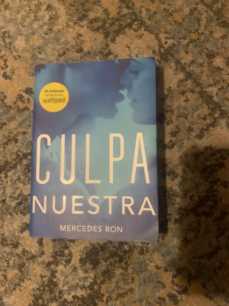 Libro 'Culpa Nuestra' de Mercedes Ron - 1