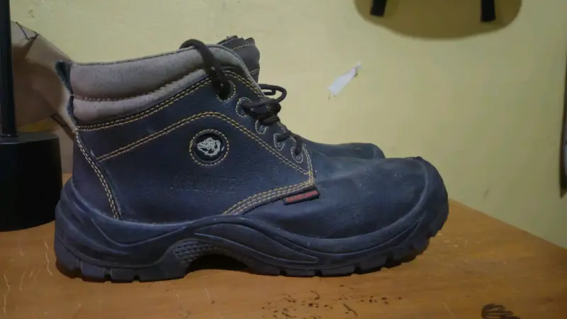 Botas de seguridad azul Aslamite talla 43 - 1