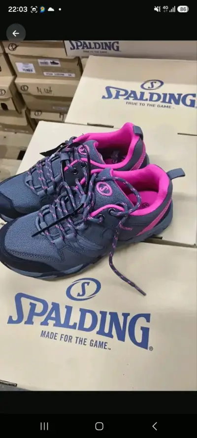 Zapatillas de trekking Spalding para mujer en gris y rosa - miniatura 2