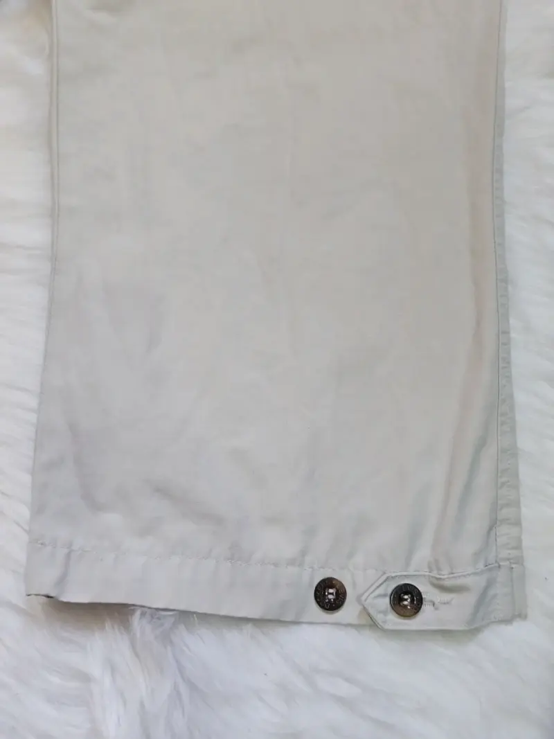 Bermudas beige Dockers para mujer - 3