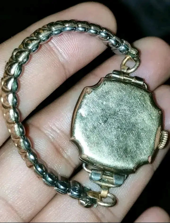 Reloj de pulsera vintage dorado para hombre - 2