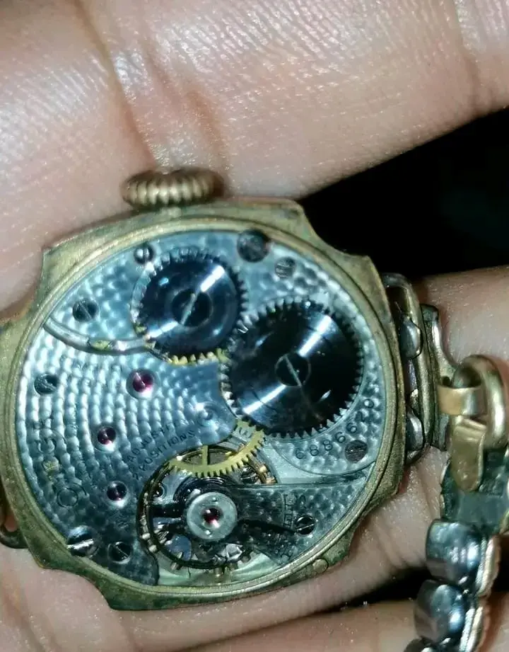 Reloj de pulsera vintage dorado para hombre - 5