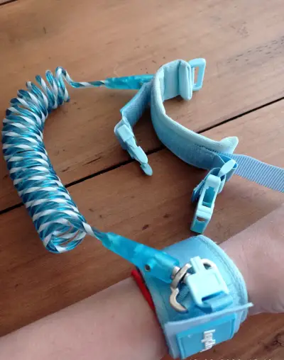 Correa de seguridad para niños Babyplay azul - miniatura 2