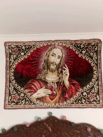 Tapiz decorativo con imagen religiosa - miniatura 1