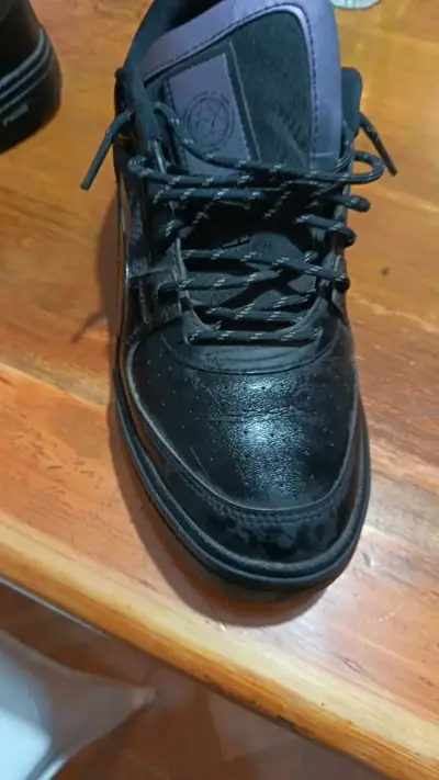 Zapatillas negras de cuero para hombre - miniatura 4