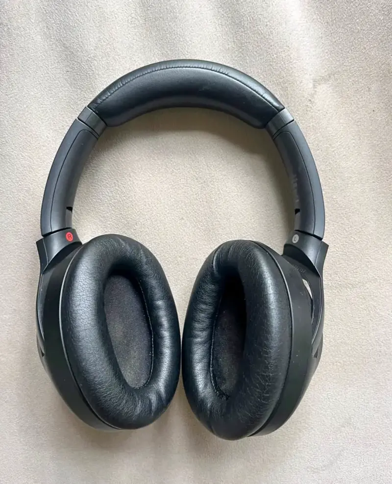 Audífonos Sony WH-1000XM4 con cancelación de ruido - 3