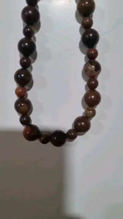 Collar de cuentas de piedra natural - miniatura 2