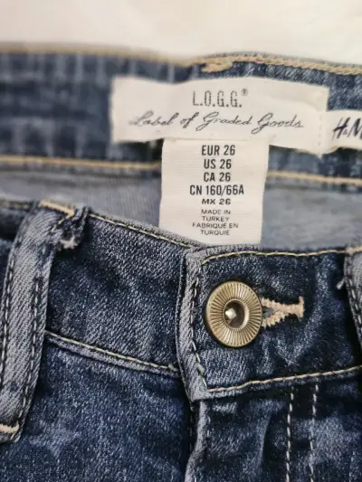 Jeans de niña con estampado de estrellas - miniatura 4