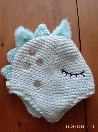Gorro tejido infantil con diseño de unicornio - miniatura 2