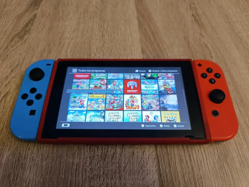 Nintendo Switch desbloqueada 400GB - 2
