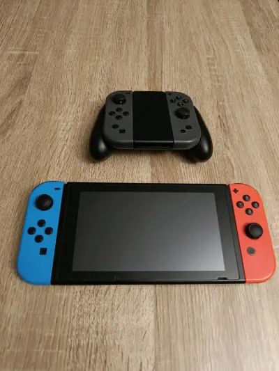 Nintendo Switch desbloqueada 400GB - miniatura 3