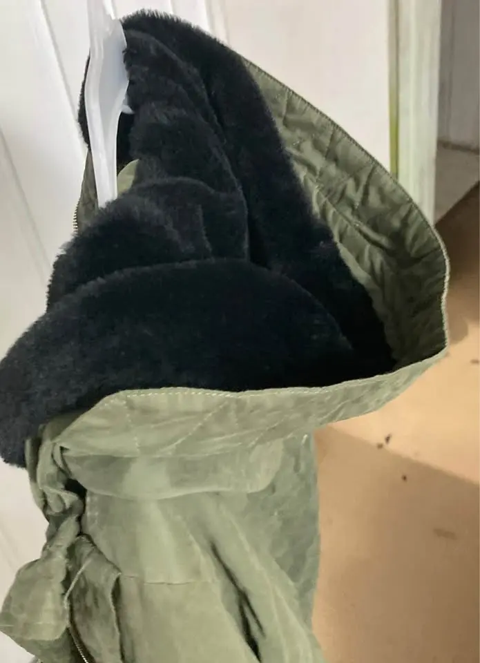Parka verde mujer con forro de pelo sintético negr - 4