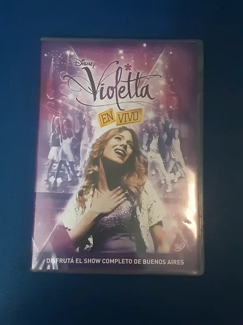 DVD Disney Violetta En Vivo Show Completo - 1