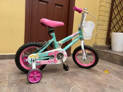 Bicicleta infantil Ozark Trail con rueditas y canasto - miniatura 4