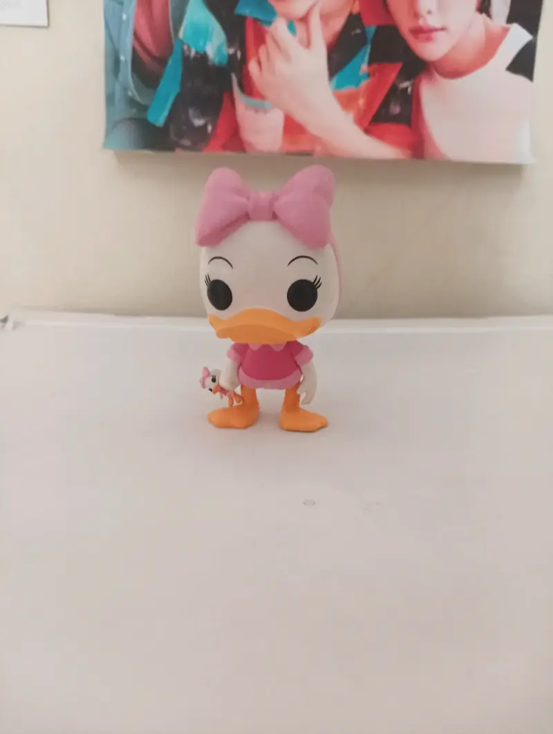 Figura Funko Pop Daisy Duck con lazo rosa - 1