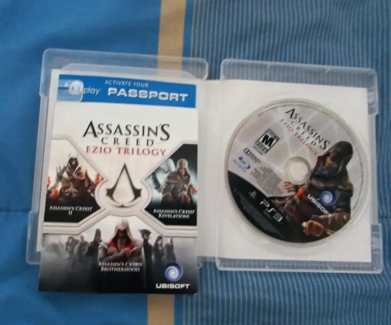Juego PS3 Assassin's Creed Ezio Trilogy (usado) - 2