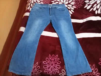 Jeans acampanados azules VipHoney talla XL - miniatura 1