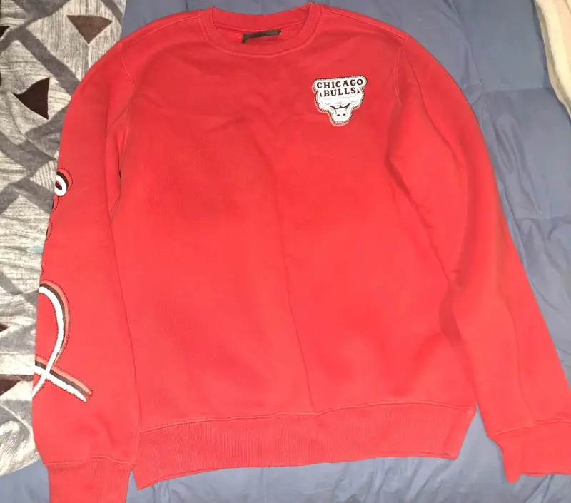 Polerón rojo Chicago Bulls NBA talla L - 1