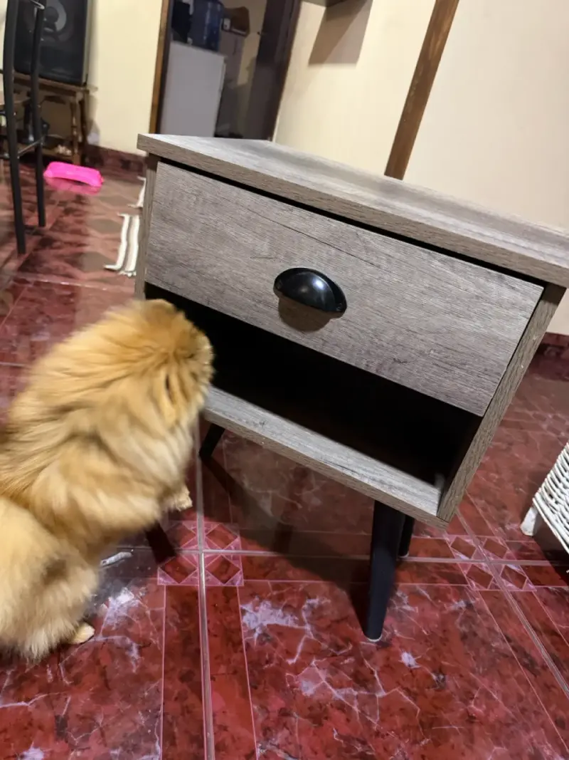Mesa de noche de madera con cajón - 3