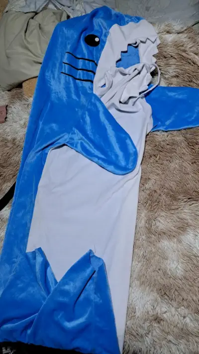 Disfraz de tiburón azul para niños talla 10 - miniatura 3