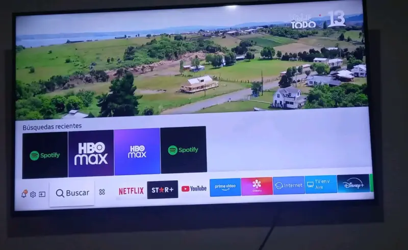 Televisor Samsung 4k de 50 pulgadas Smart TV - 3