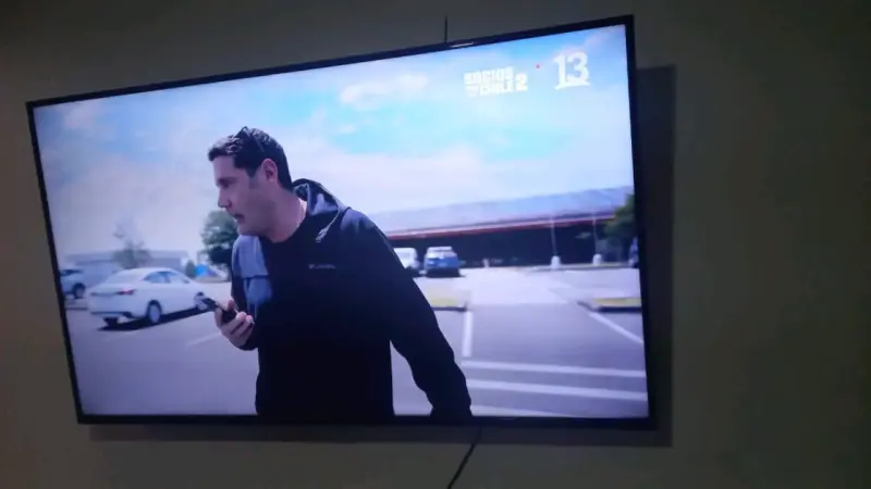 Televisor Samsung 4k de 50 pulgadas Smart TV - 5