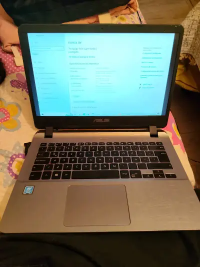 Notebook ASUS Intel Pentium 8GB RAM - miniatura 1
