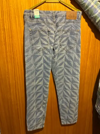Jeans Americano tiro alto diseño geométrico - miniatura 1