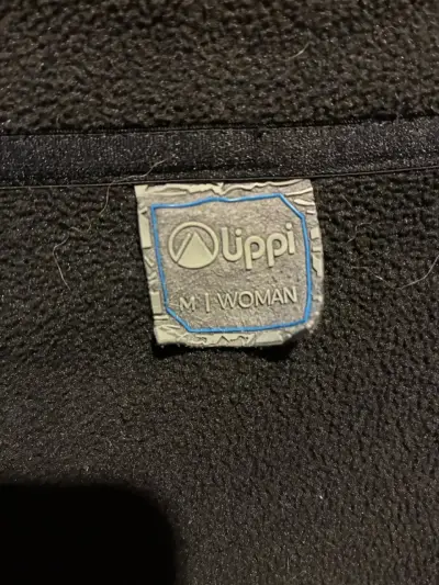 Chaqueta polar negra para mujer marca Uippi - miniatura 3