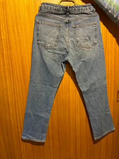 Jeans azules rotos para mujer H&M talla 40 - miniatura 2