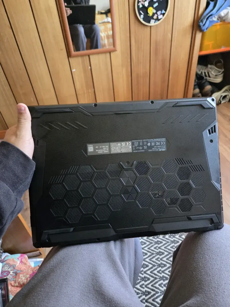 ASUS TUF GAMING A15 - 1
