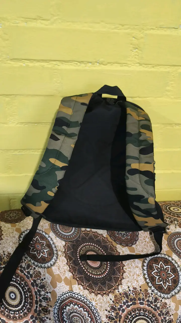 Mochila Xtrem camuflaje con lentejuelas - 2