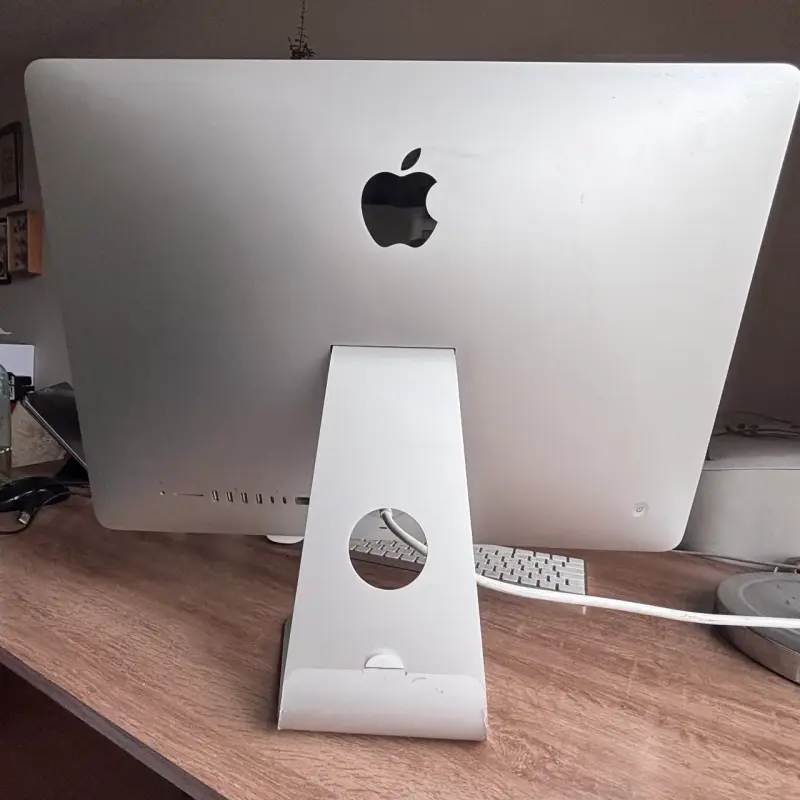 iMac Retina 4K 21,5” 2019 | i5 6 núcleos | SSD 500 - 3